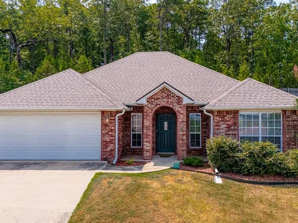 119 Harmony Loop, Maumelle, AR 72113