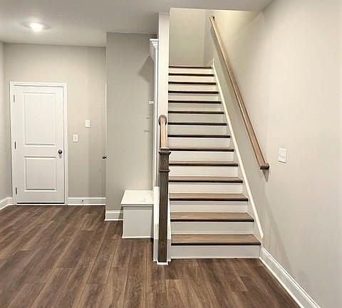 3rd image of 5017 Winters Town Ln
