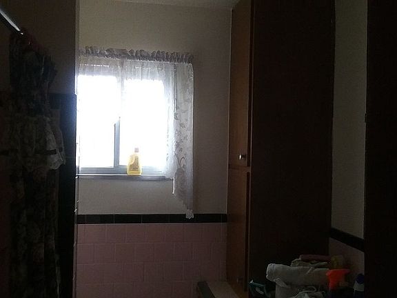RestRoom1