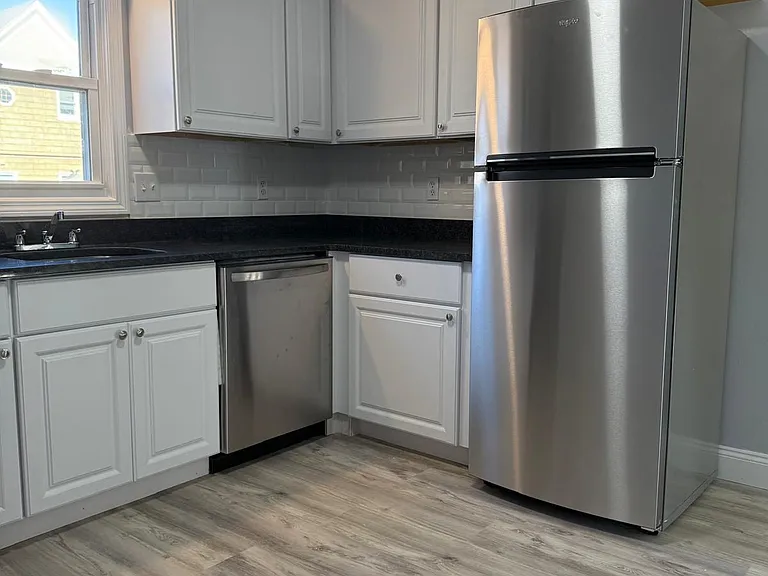 14 Saratoga Ave #5 — Photo 8