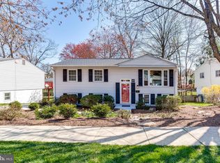 609 Denham Rd, Rockville, MD 20851