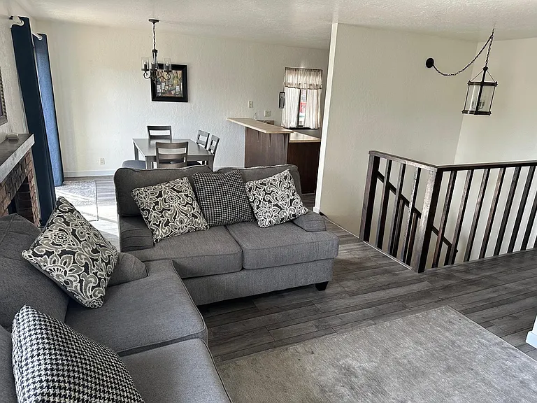 626 Lakeview Dr #B — Photo 9