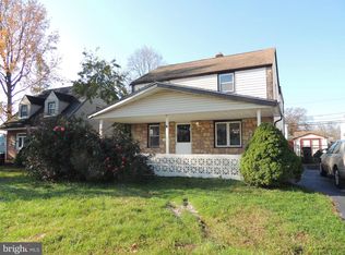 845 Quaint St, Secane, PA 19018
