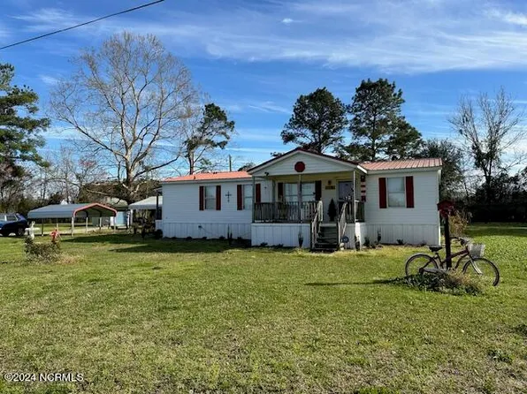 60 Dalton Fowler Lane, Whiteville, NC 28472