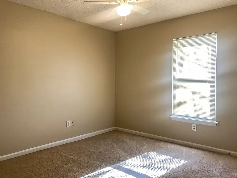 2916 Norwood Dr — Photo 14