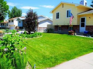 95 Bella Vista Ln, Colorado Springs, CO 80911