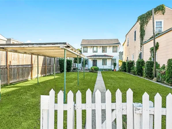 3320 Baronne St, New Orleans, LA 70115