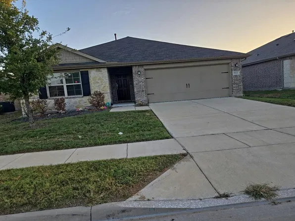 2212 Kingfisher St, Crandall, TX 75114