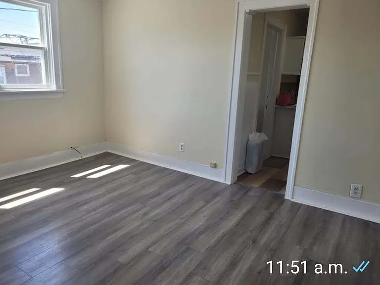 282 Pillette Rd — Photo 6