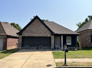5557 Falling Bark Dr, Memphis, TN 38134