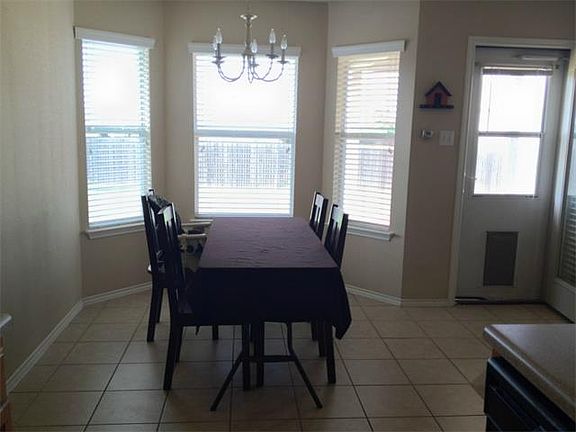 5th image of 104 Jasmine Way