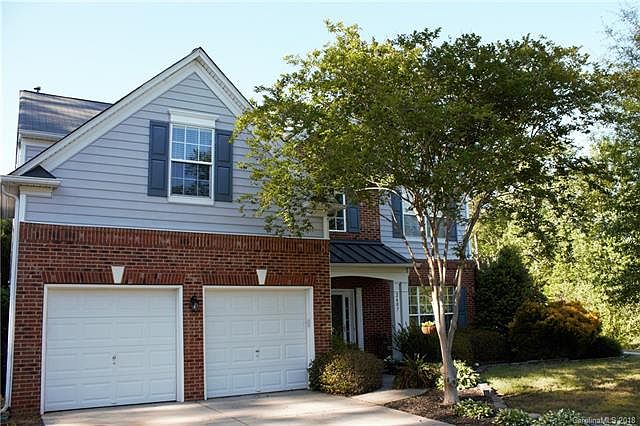 2nd image of 2407 Mullis Ln