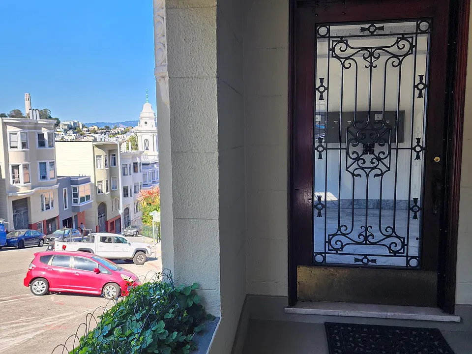 Entry door to the building
