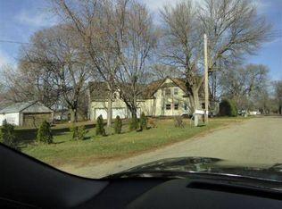117 S Dakota St, Steen, MN 56173
