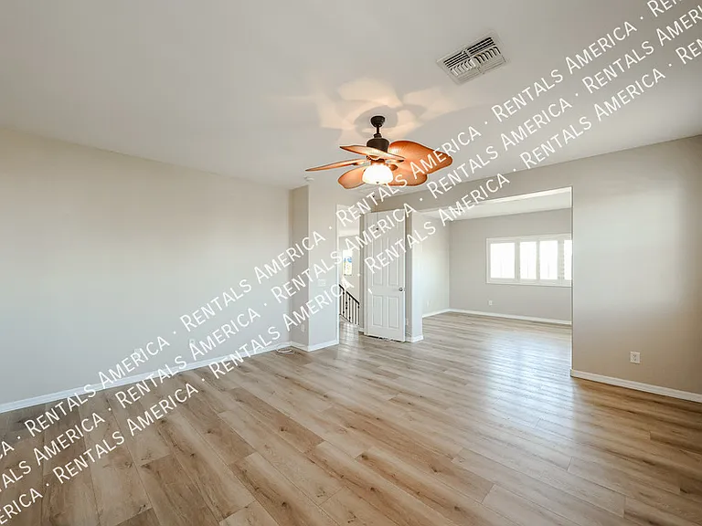 18676 E Braeburn Ln — Photo 42