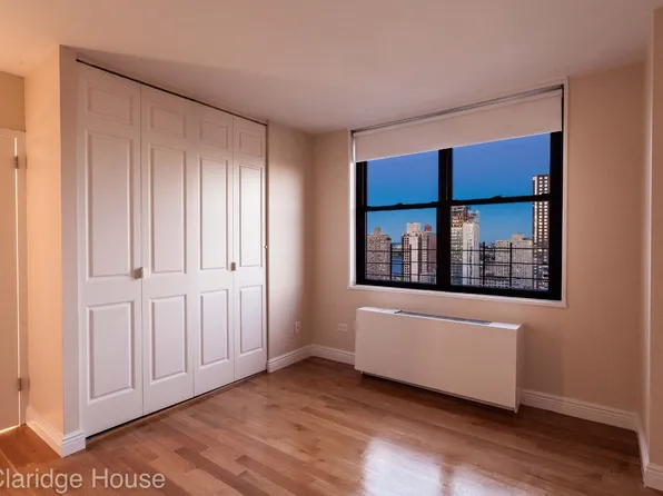 201 East 87th Street image 10 of 29