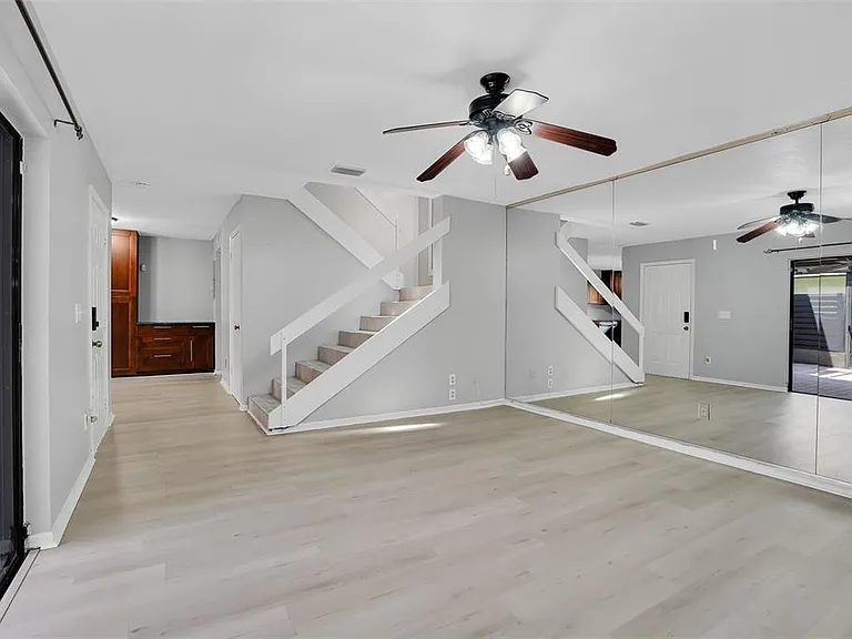 15217 W Pond Woods Dr — Photo 4