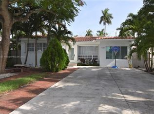1134 Lincoln St, Hollywood, FL 33019