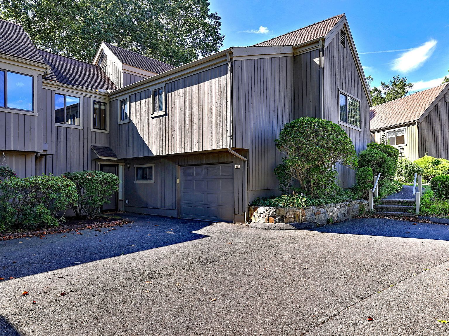 193 Bayfield Lane #B