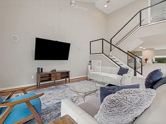 4th image of 1211 Urban Lofts Dr