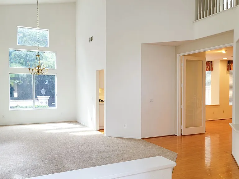 12138 Wooded Vista Ln — Photo 7
