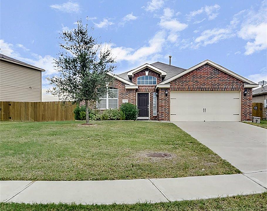 1st image of 26806 Upperwing Ct