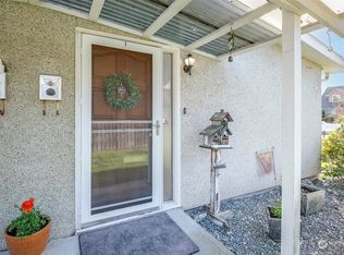 325 7th Pl SE APT 1, Puyallup, WA 98372