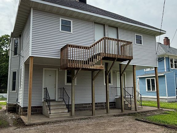 2nd image of 515 2nd Ave