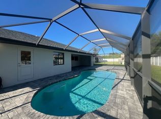 1725 SW 22nd Ter, Cape Coral, FL 33991