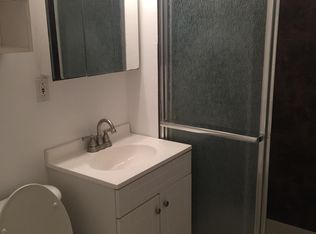 1141 W Taylor St #1F, Chicago, IL 60607