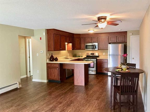 3rd image of 3 New Haven Dr APT 108