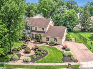 36 Callison Ln, Voorhees, NJ 08043