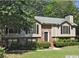 792 Merlin Dr, Calera, AL 35040