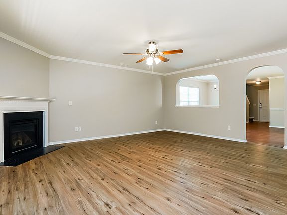 5th image of 3121 Varcroft Rd