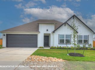 500 Davis Mountain Dr, Lockhart, TX 78644