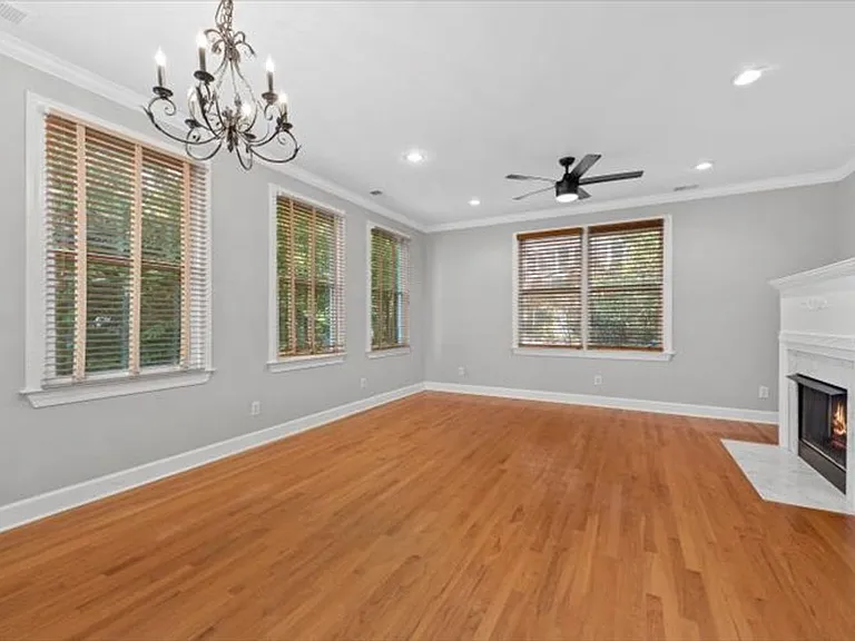 11 Kirkland Ln — Photo 6