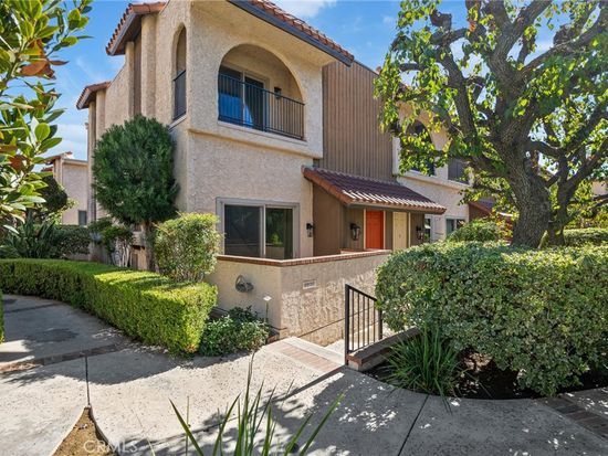 1711 Grismer Ave APT 20, Burbank, CA 91504