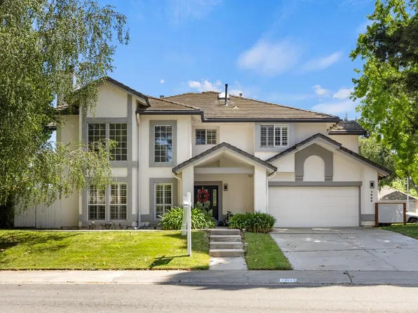 7805 River Village Dr, Sacramento, CA 95831