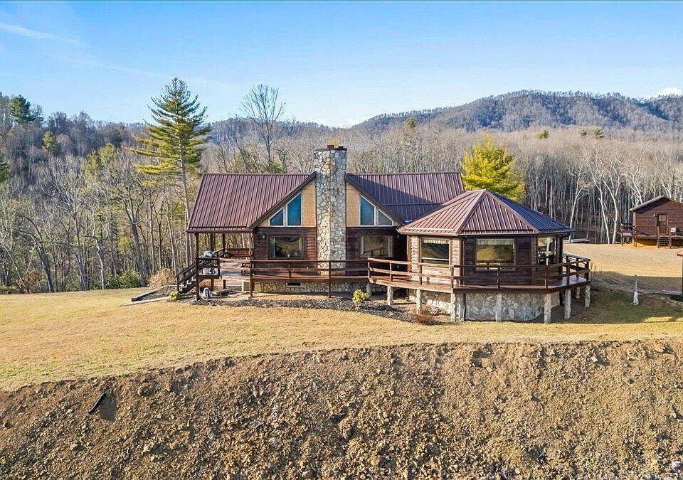 620 Swift Hollow Ln, Mountain City, TN 37683 | Zillow