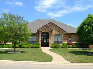 1112 Redleaf Dr, Nolanville, TX 76559