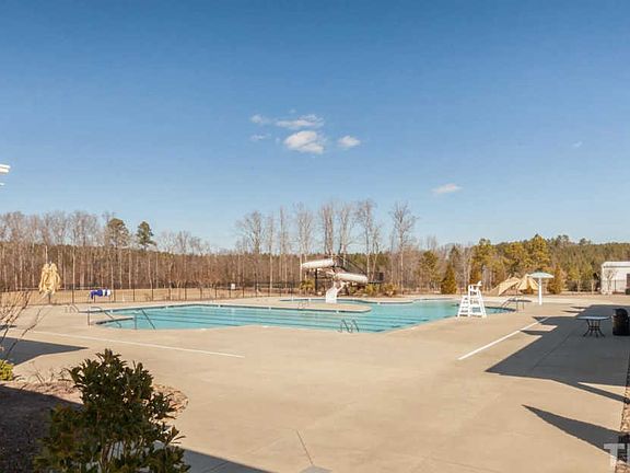 4th image of 217 Morning Oaks Dr