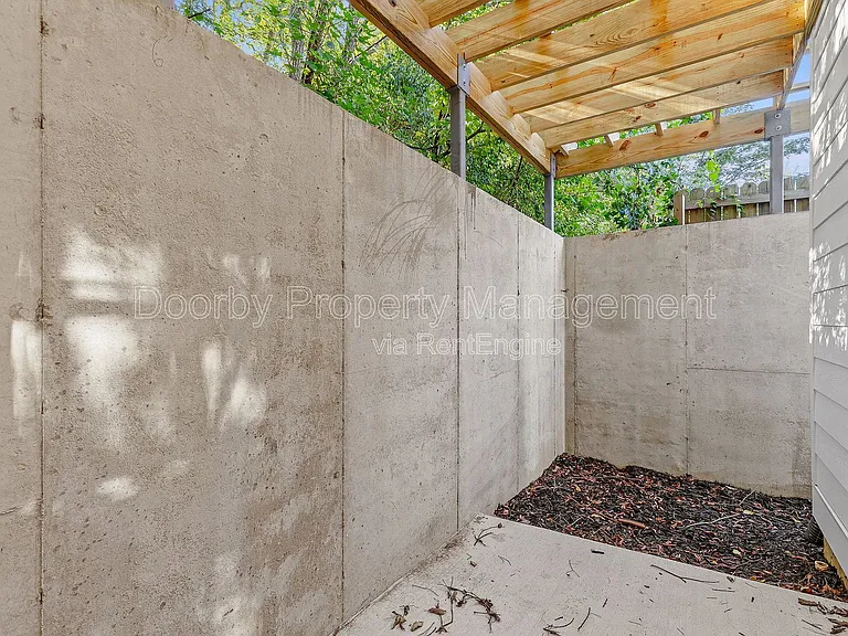 436 Wayne Ave — Photo 23
