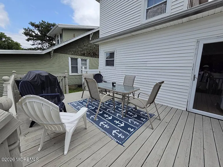 37 Beacon Blvd — Photo 10