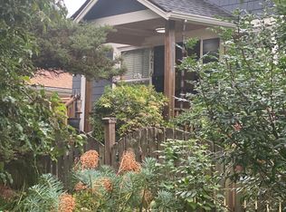 9216 21st Ave SW, Seattle, WA 98106