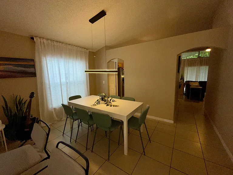 3729 Shawn Cir — Photo 8