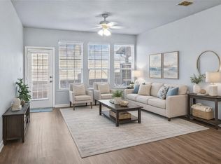 1825 Brookview Dr, Carrollton, TX