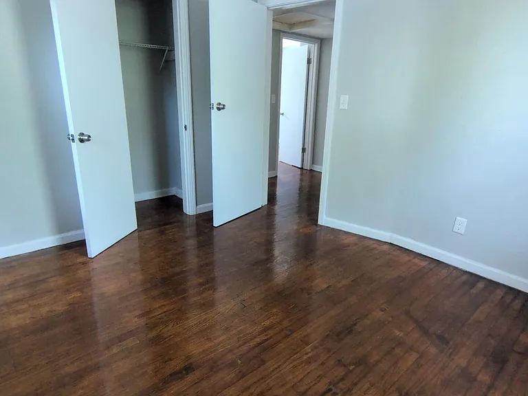 5217 Mays Dr — Photo 14