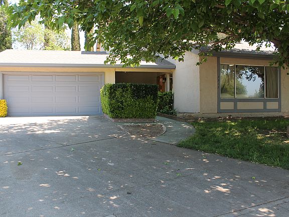 4th image of 5515 Avila Ct