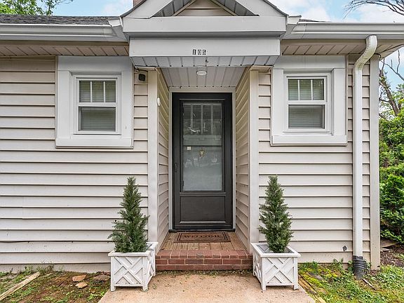 5th image of 105 Primrose Ln