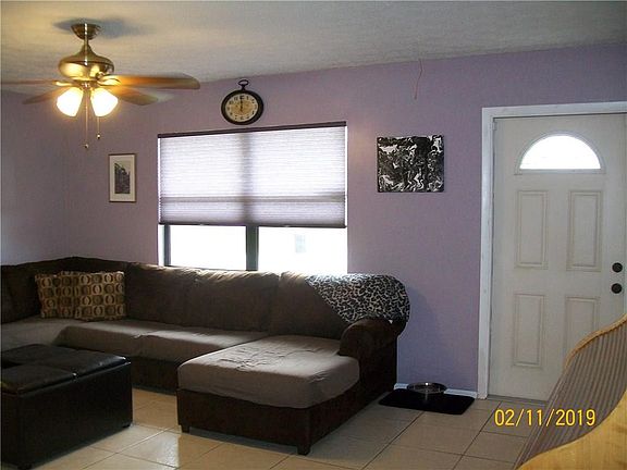 2nd image of 648 SW Pueblo Ter